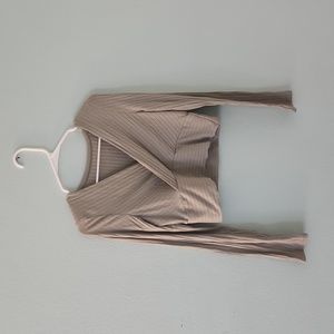 Long sleeve crop shirt